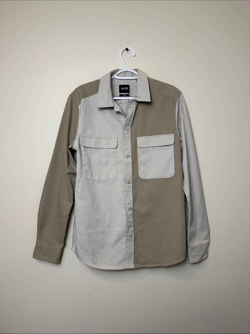 Only and sonTwo-Tone Colorblock Button-Down Shirt size S